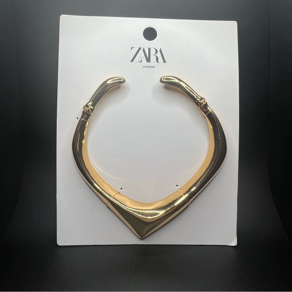 Zara Jewelry - zara chunky gold collar necklace v-shaped statement neckpiece